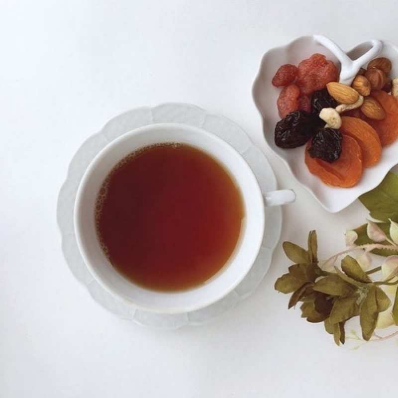 Открытка чай и сухофрукты  неизвестные растения  Get well soon 