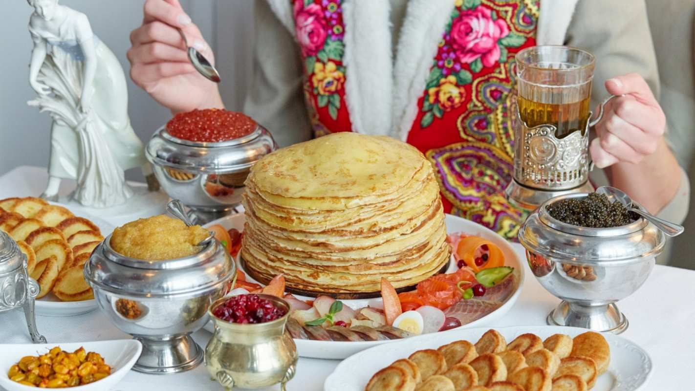 Открытка чаепитие с блинами   блины   With carnival 