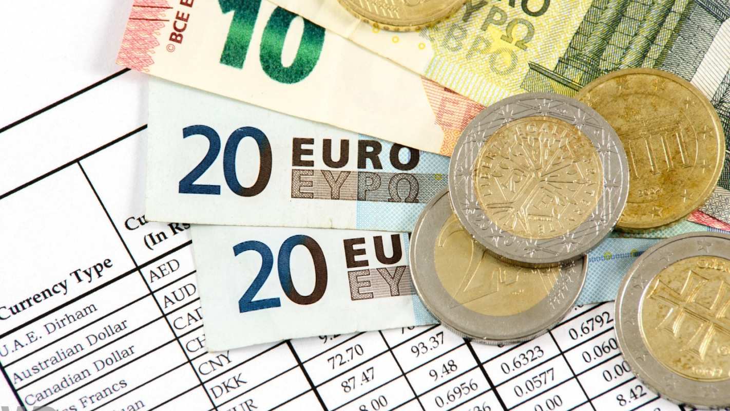 Открытка деньги и отчеты  с днем бухгалтера  happy accountant day 