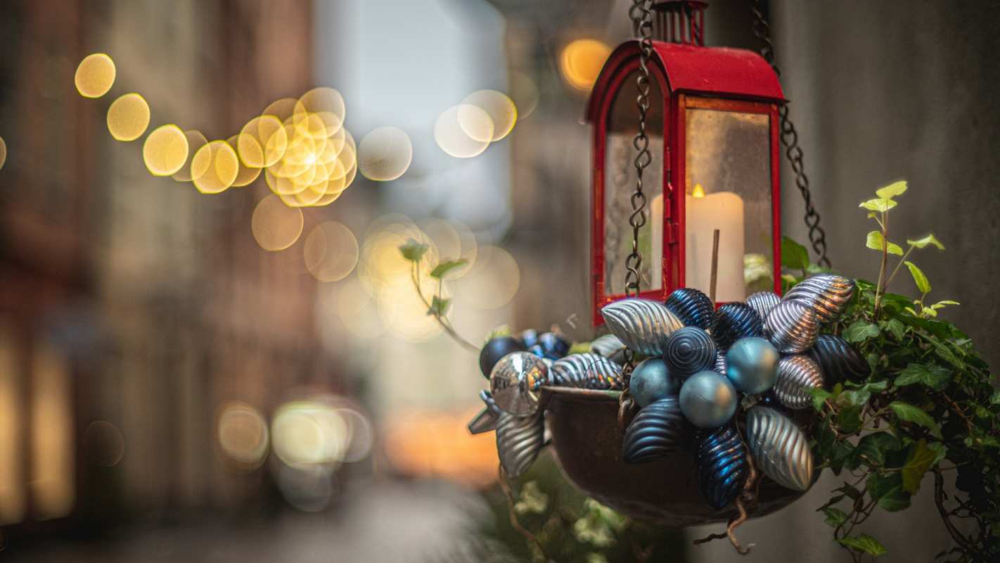 Открытка фонарик со свечой  новый год  Happy New Year 