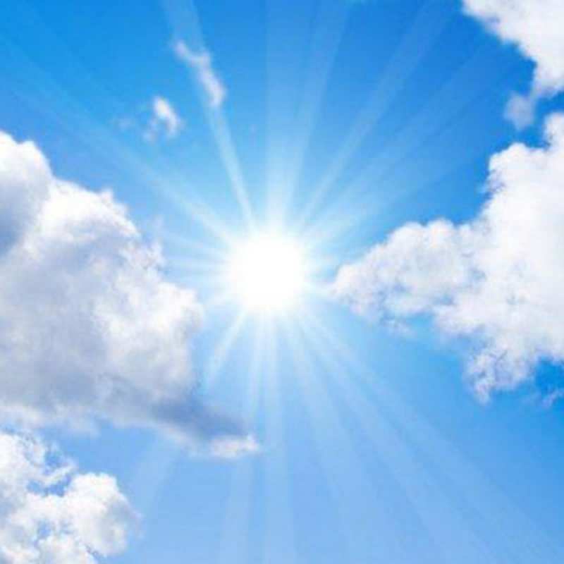 Открытка белое солнце на голубом небе лучики ангельского света с неба You are my angel 