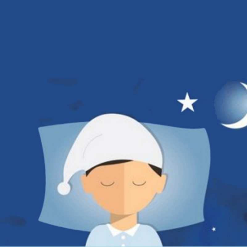 Открытка человек в пижаме ложится спать  подушка и шапочка  Good night 