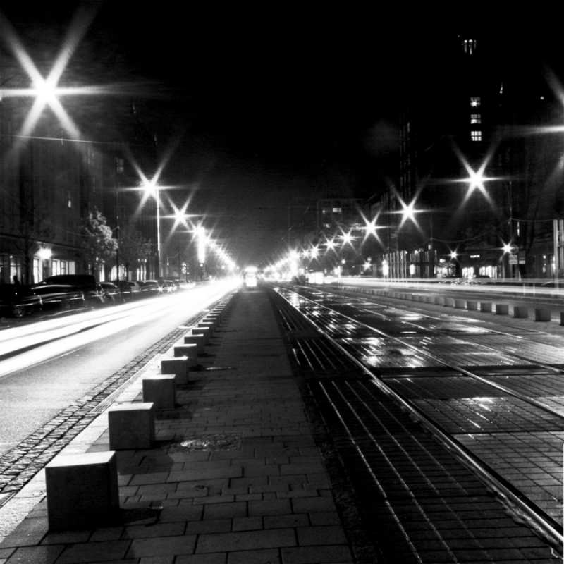 Открытка ночь улица фонарь  проспект  I miss you 