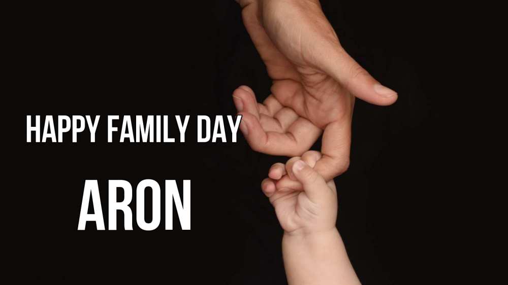 Greetings card с именем, Aron happy family day с днем семьи Greetings with text for free download 