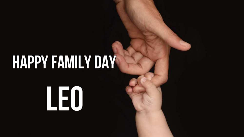 Greetings card с именем, Leo happy family day с днем семьи Greetings with text for free download 